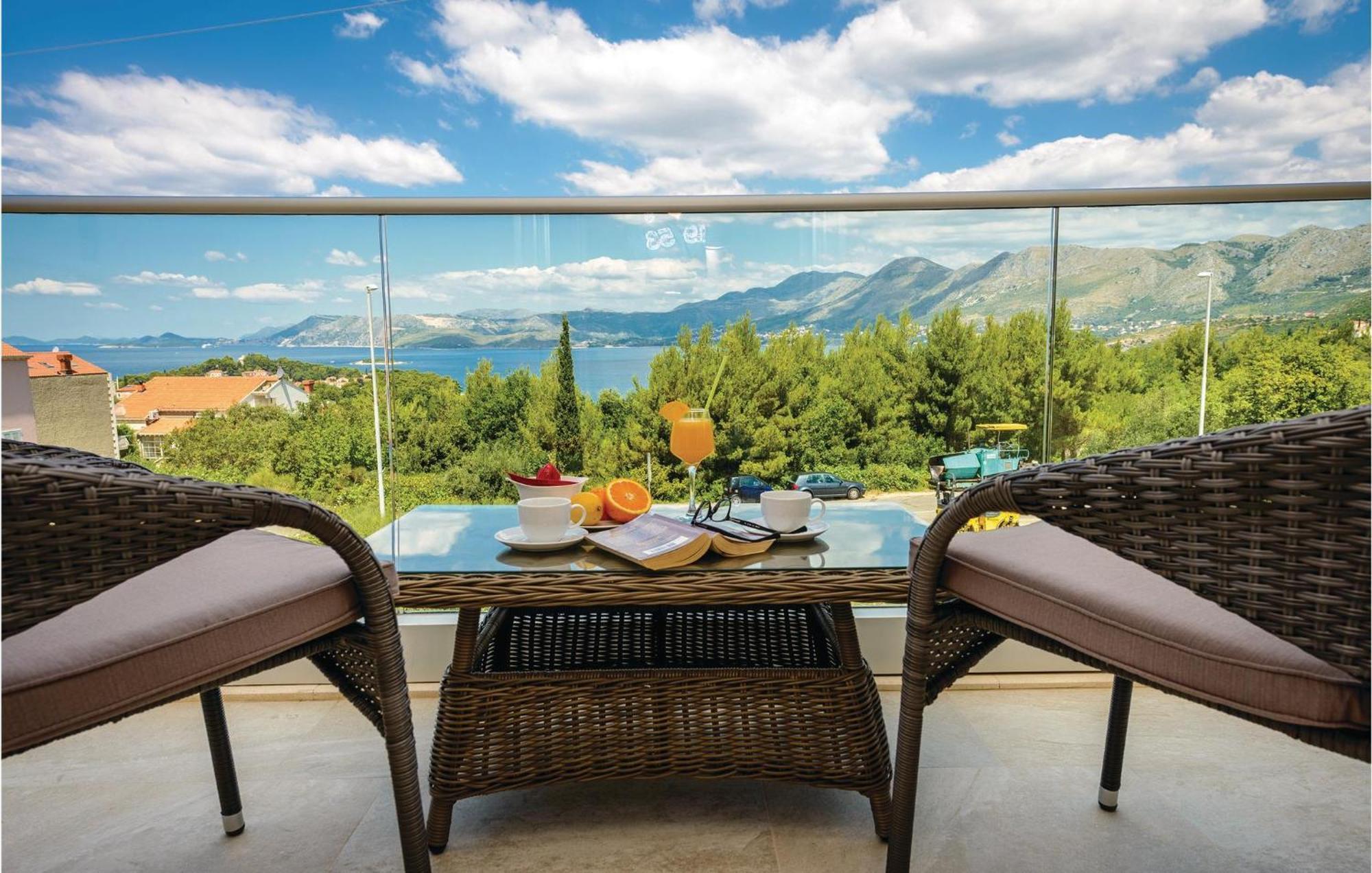 Amazing Apartment In Cavtat With House Sea View Exteriér fotografie