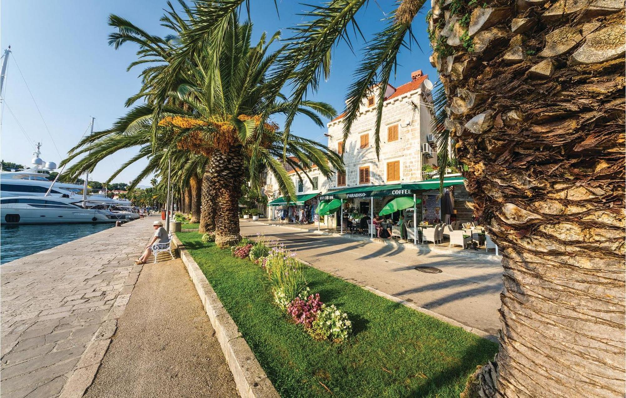Amazing Apartment In Cavtat With House Sea View Exteriér fotografie